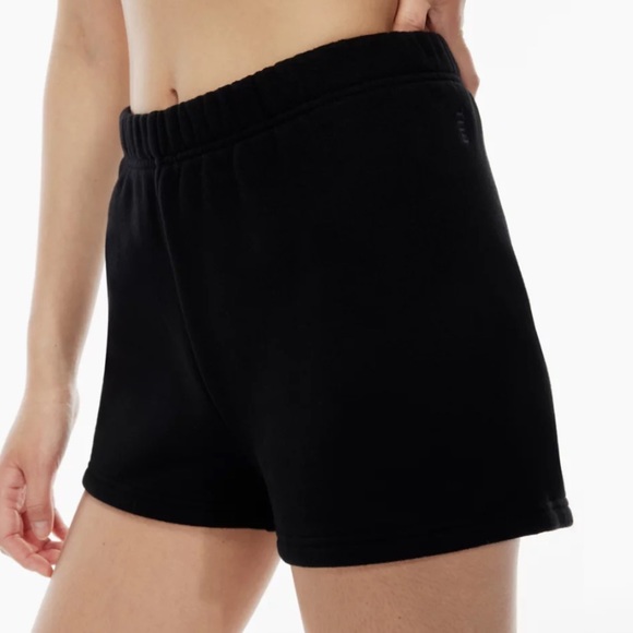 TNA Pants - **SOLD** TNA | cozy fleece perfect high rise 3” sweatshort